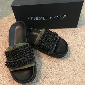 Kendall & Kylie Slides